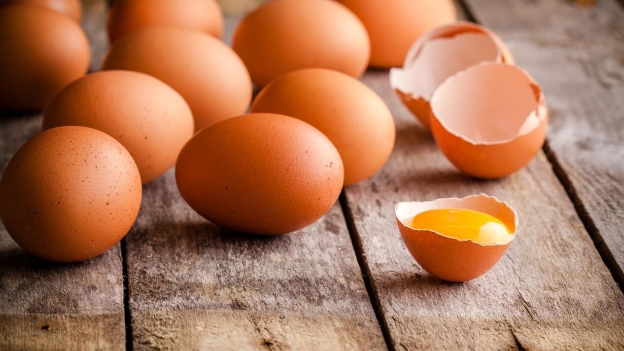 chicken eggs for proper nutrition