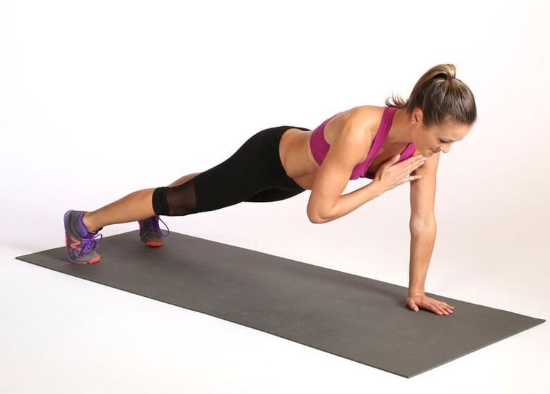 plank with alternating shoulder touches